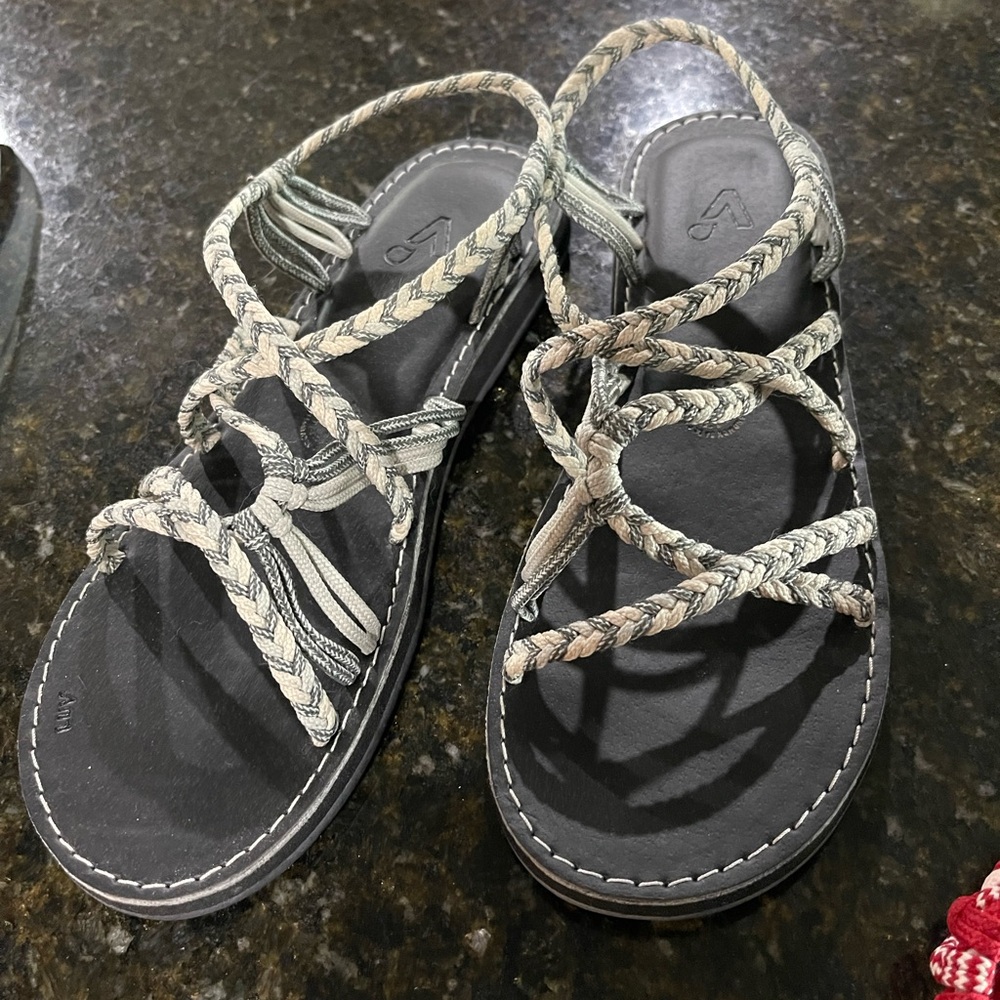 New Vines Sandals